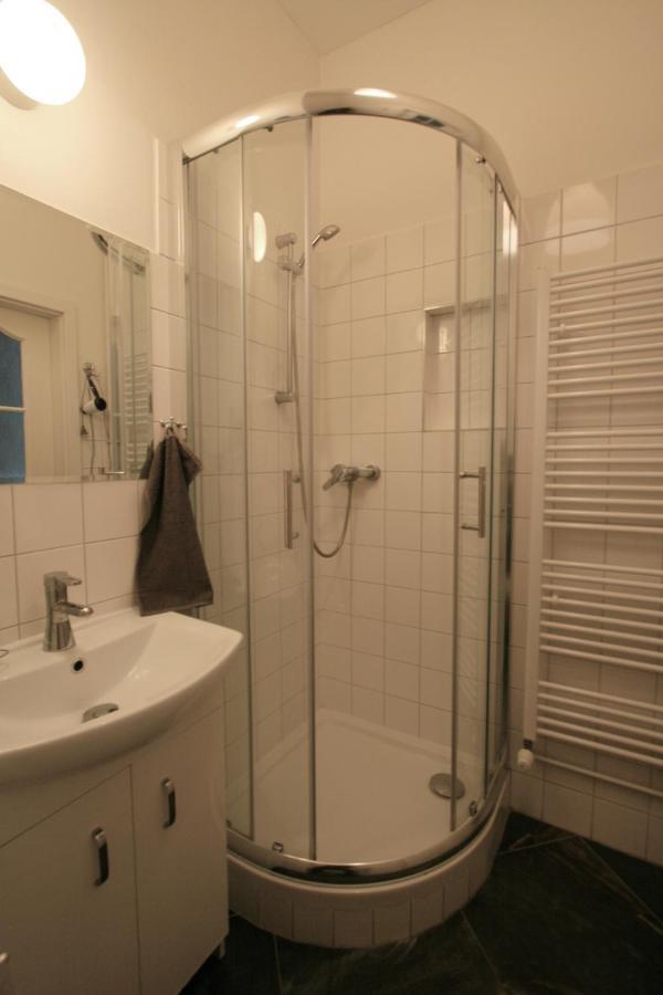 Apartment No. 4B I.P.Pavlova 32 การ์โลวีวารี ภายนอก รูปภาพ